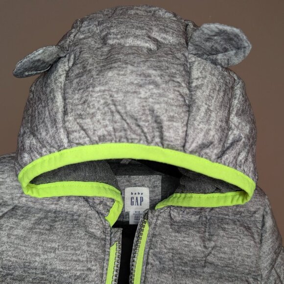 ๐2 For 30๐ Gap Puffer Coat with Bear Ears - Picture 5 of 6
